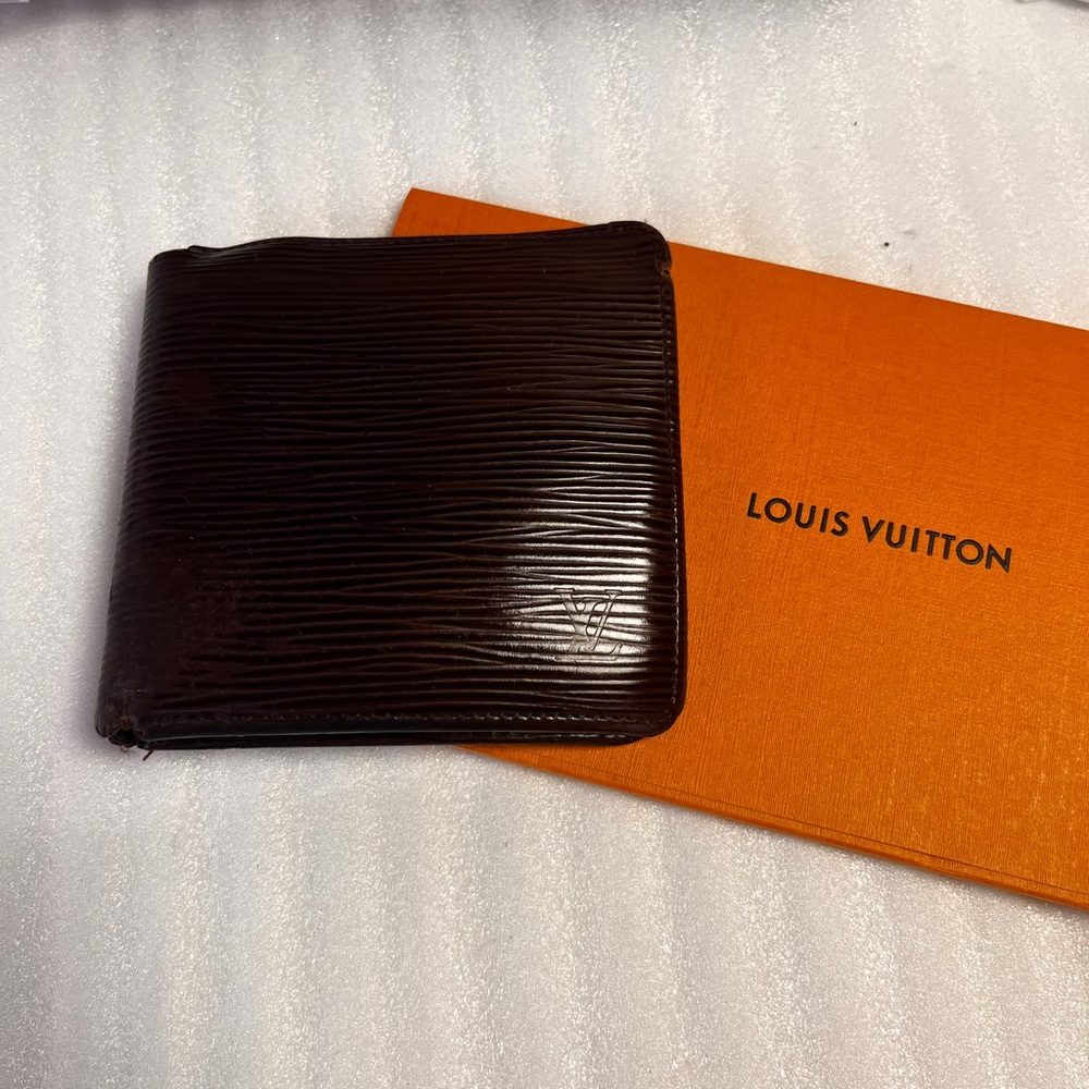 Louis Vuitton Brown Wallet LV Brown Epi Leather Compact wallet Card Holder mens